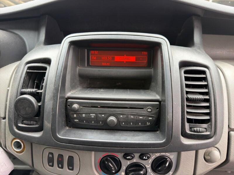 RENAULT Trafic 3ª serie Trafic T27 2.0 dCi/115...
