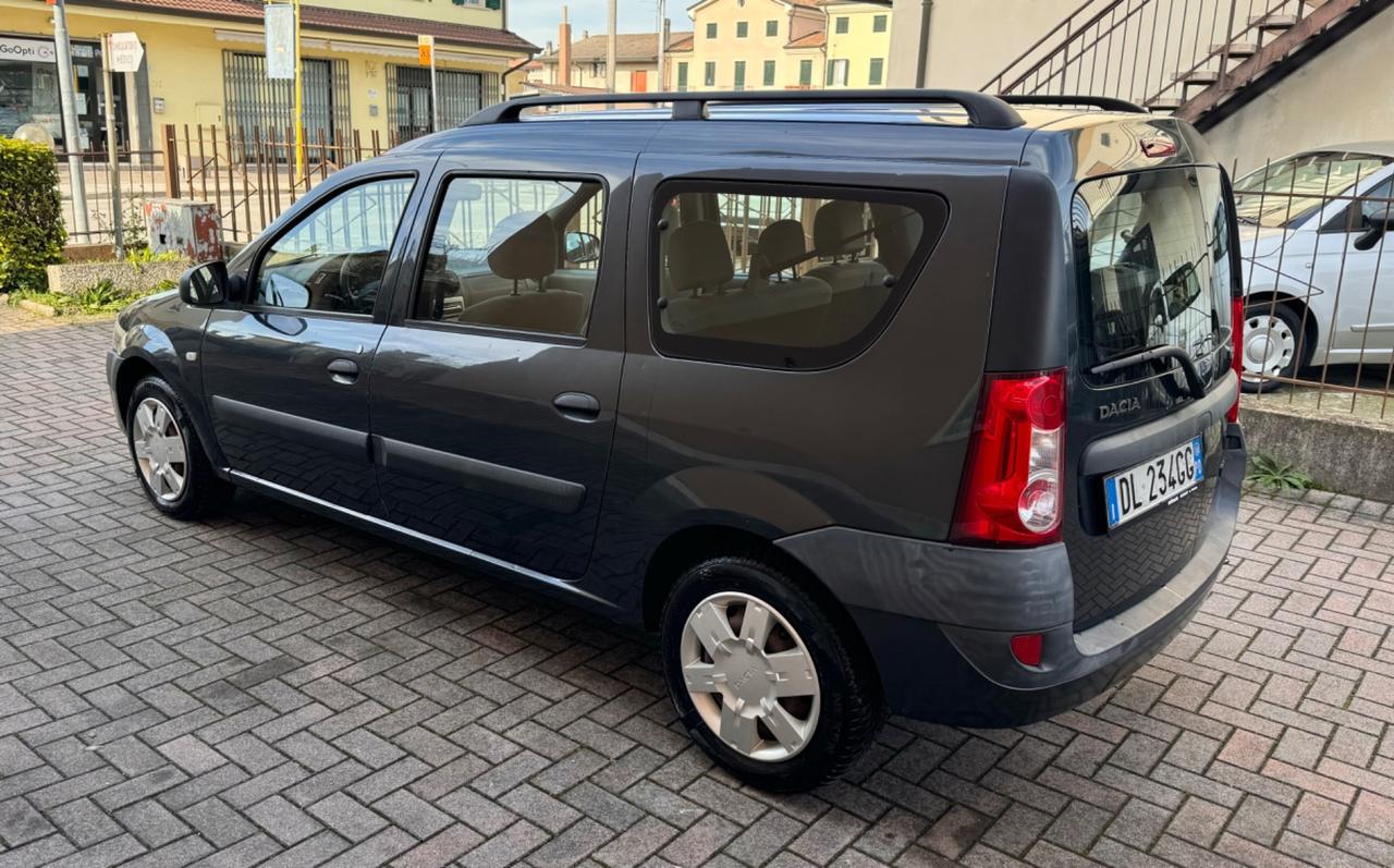 Dacia Logan 1.6 Benzina 7posti Ok Neopatentati