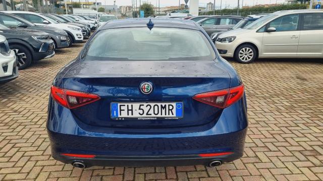 ALFA ROMEO Giulia 2.2 Turbodiesel 180 CV AT8 Business Sport Launch E