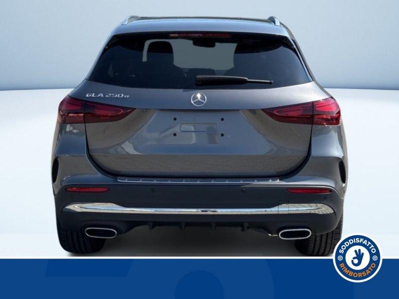 Mercedes-Benz GLA 250 E PLUG-IN HYBRID AUTOMATIC AMG line ADVANCED PLUS