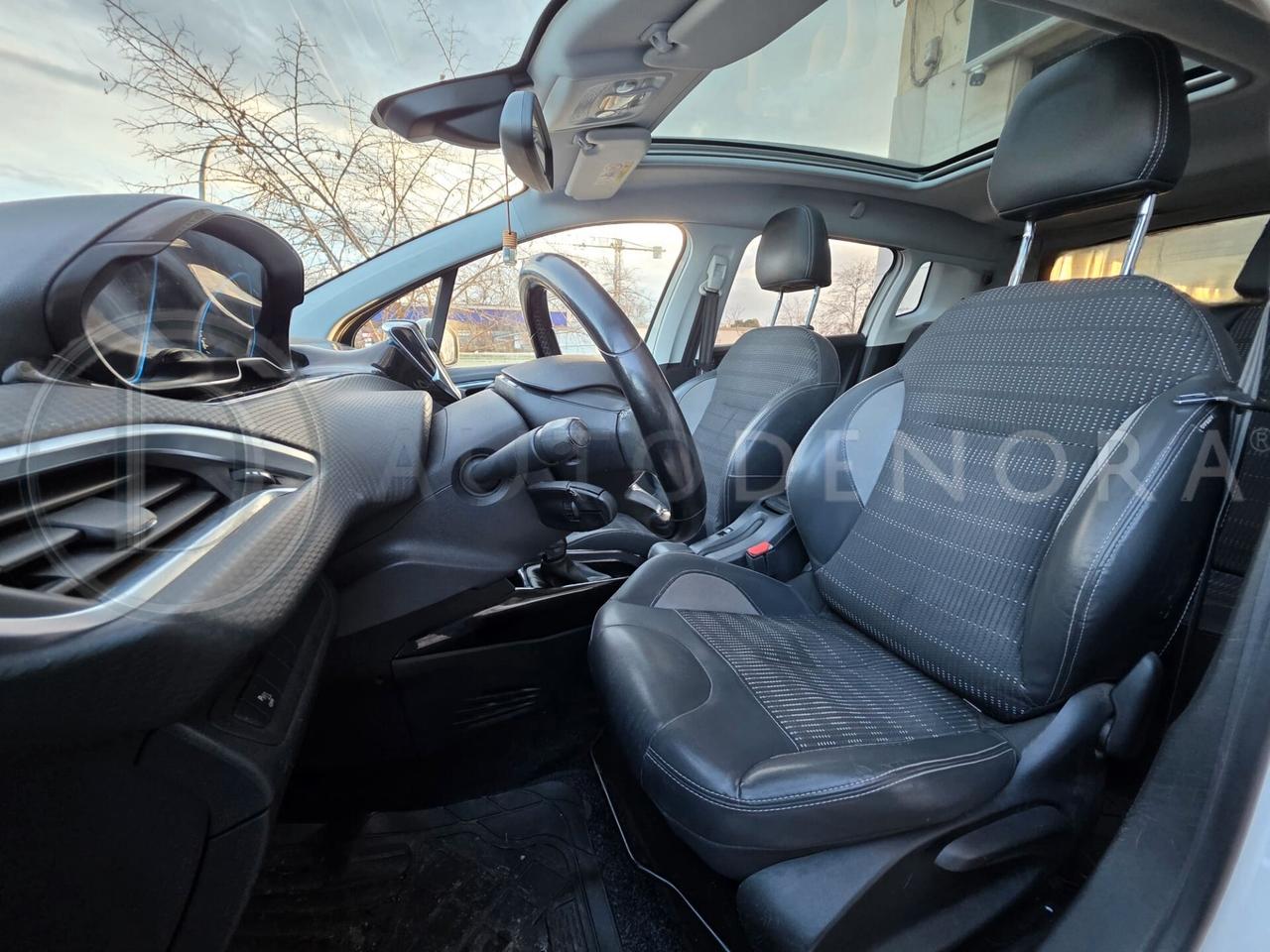 Peugeot 2008 BlueHDi 100 Allure#LED#TETTO#NAVI#CAM#PELLE