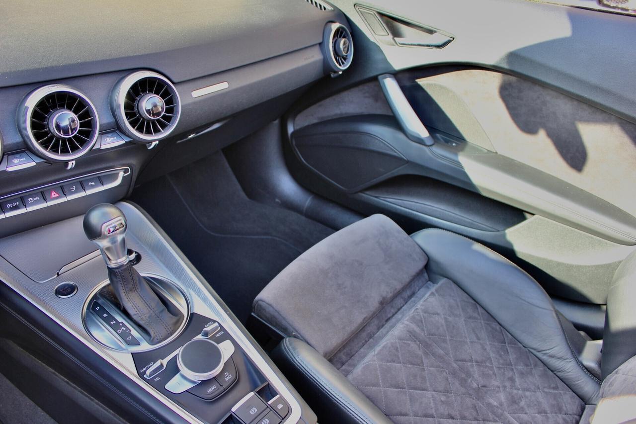 Audi TT Roadster 1.8 TFSI S tronic SEDILI SPORT PELLE/ALCANTARA