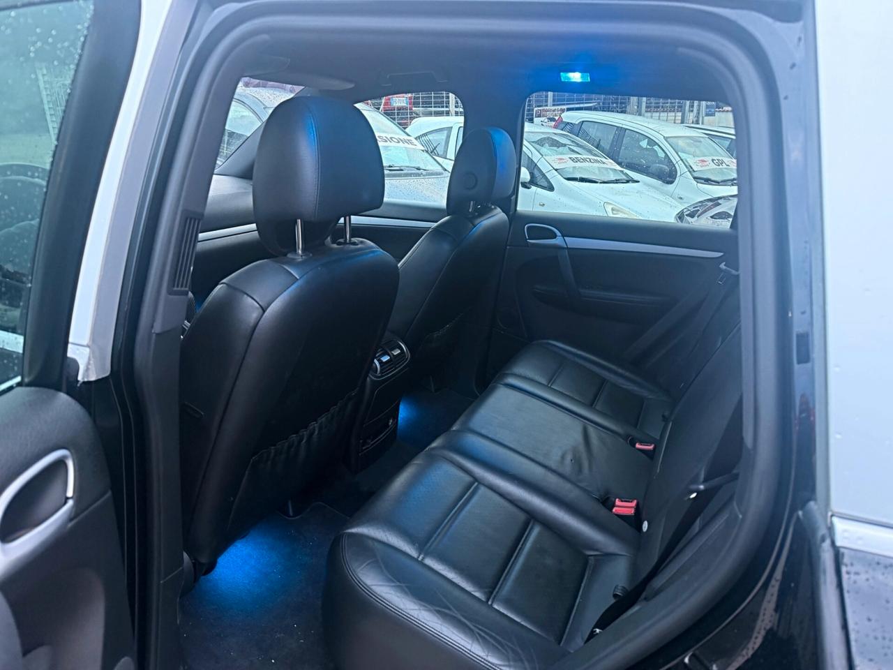 Porsche Cayenne 3.0 Diesel Garanzia 12 Mesi