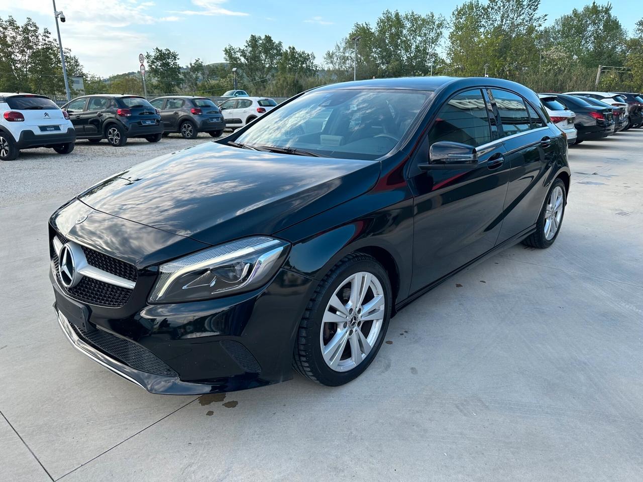 Mercedes-benz A 180 A 180 d Automatic Sport