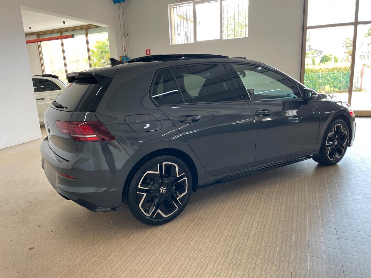 Volkswagen Golf 2.0 TDI 150 CV DSG R-Line Km0 Tetto aprib.