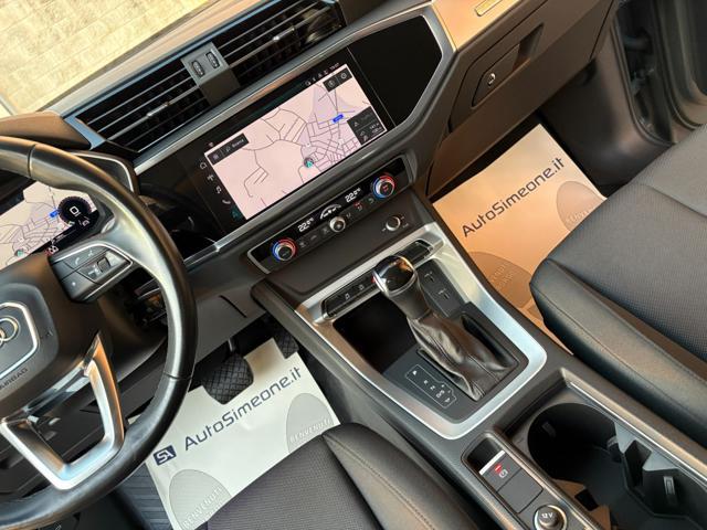 AUDI Q3 35 TDI quattro S tronic Business COCKPIT
