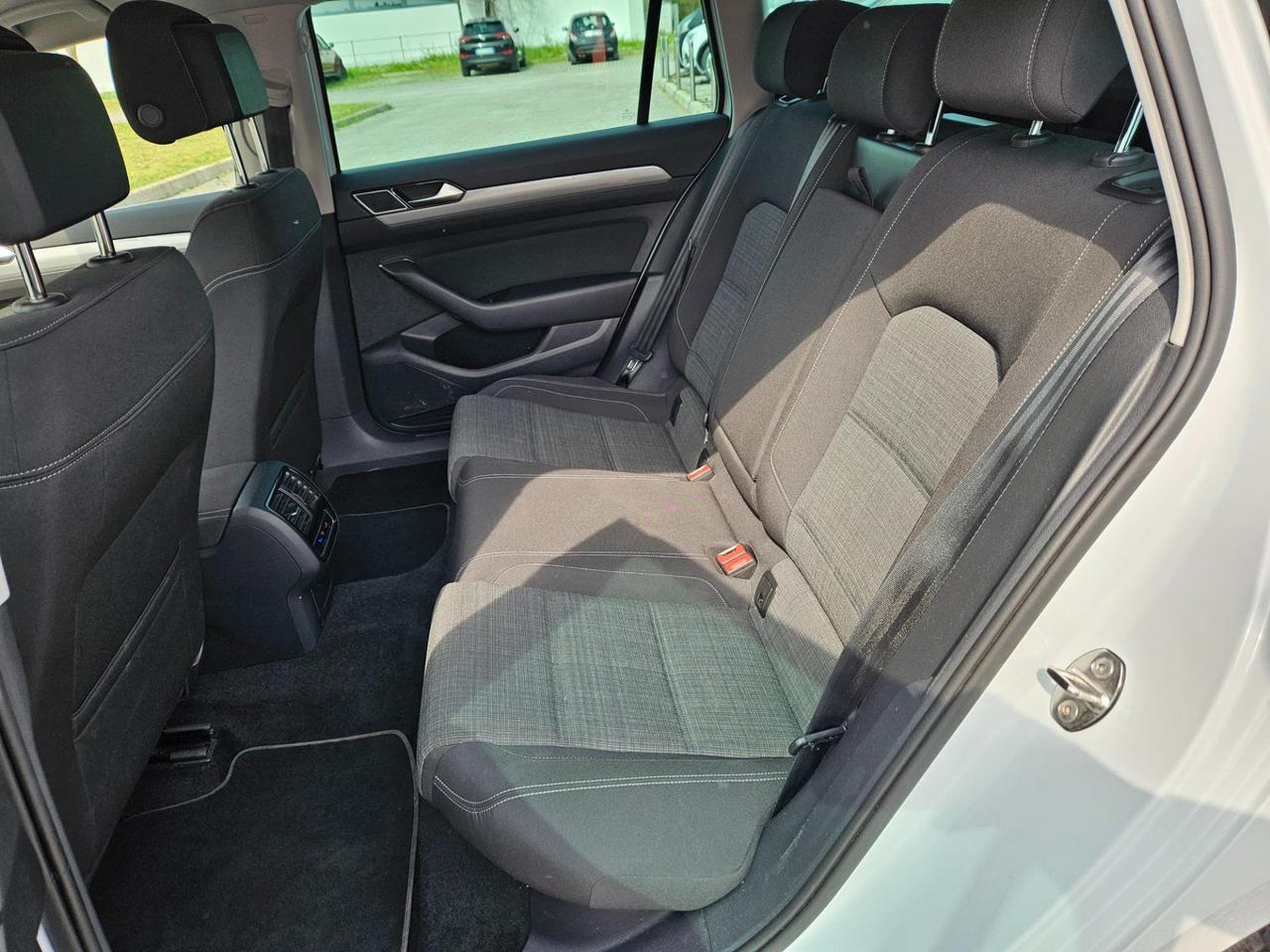 Volkswagen Passat Variant 2.0 tdi Business 150cv dsg