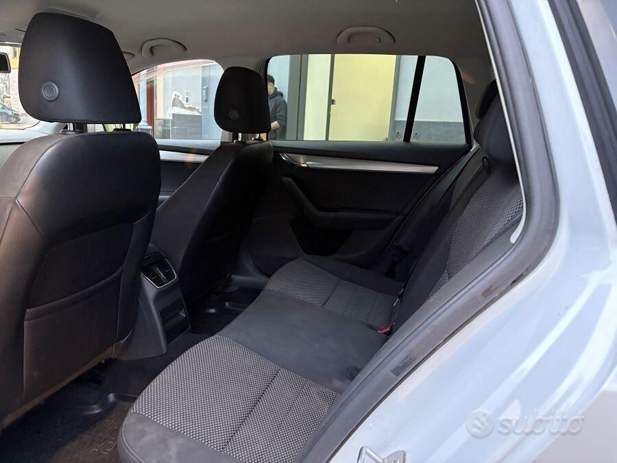 Skoda octavia sw 1.4 tsi metano executive perfetta