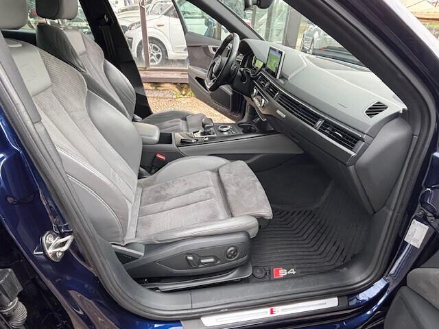 Audi A4 Avant S4 3.0 TFSI Quattro tip tronic 354CV