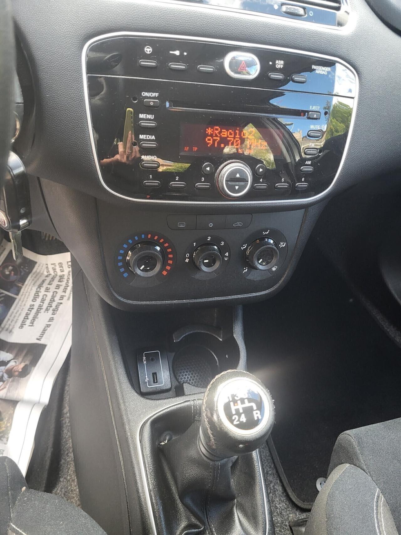 FIAT PUNTO EVO 1,2 GPL-UNICA PROPRIET-3 REVISIONI