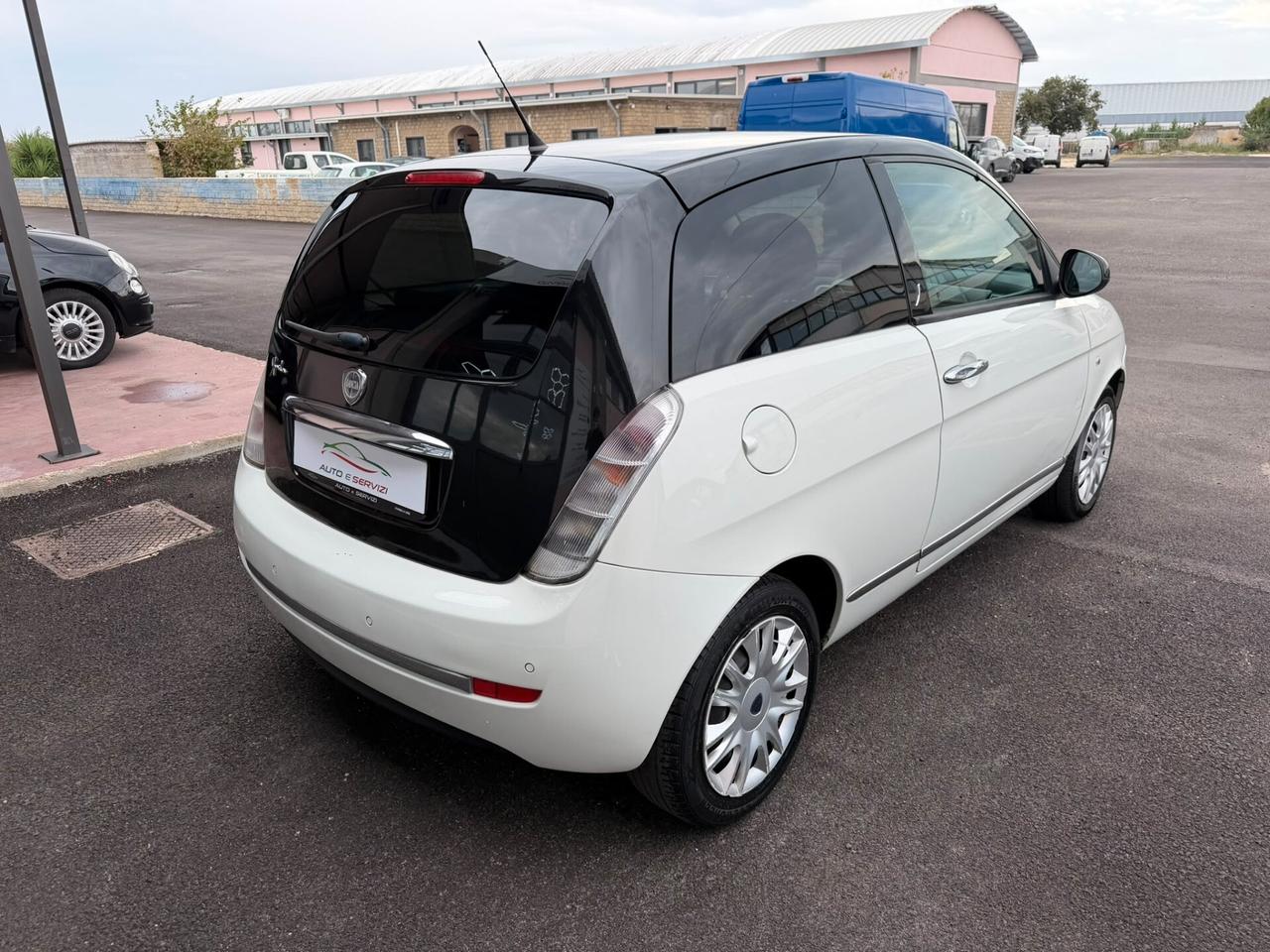 Lancia Ypsilon 1.2 GPL 60cv