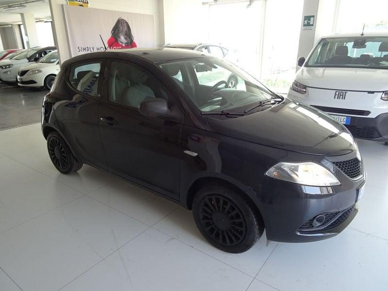 Lancia Ypsilon 1.2 69 CV 5 porte S&S Elefantino Blu