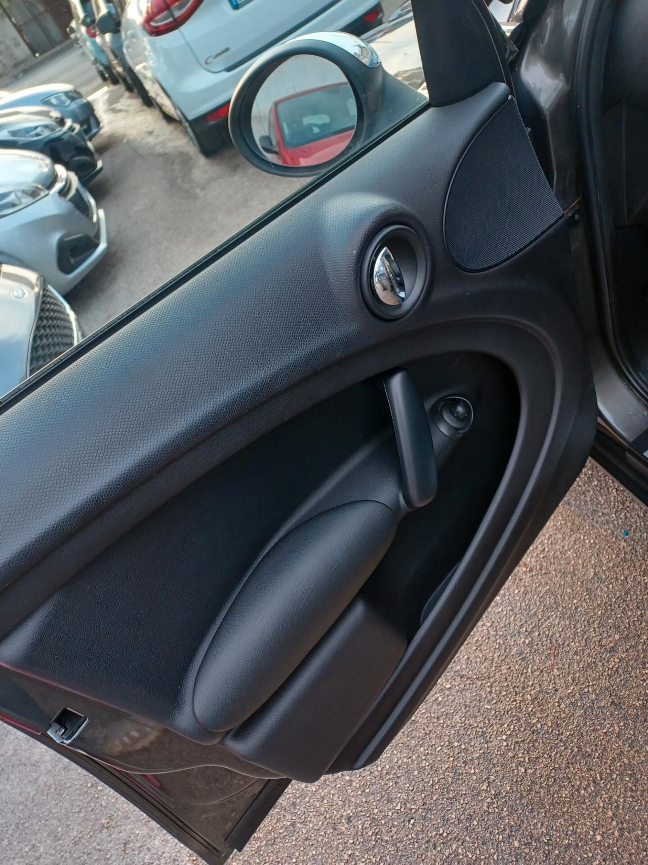 Mini Countryman 1.6 D UNICO PROPRIETARIO