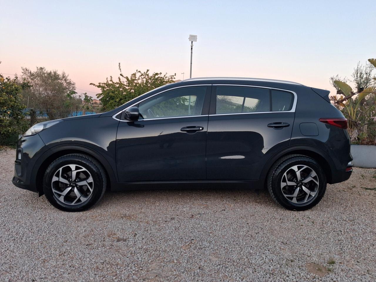 Kia Sportage 1.6 CRDI Diesel/Hybrid solo66.000km