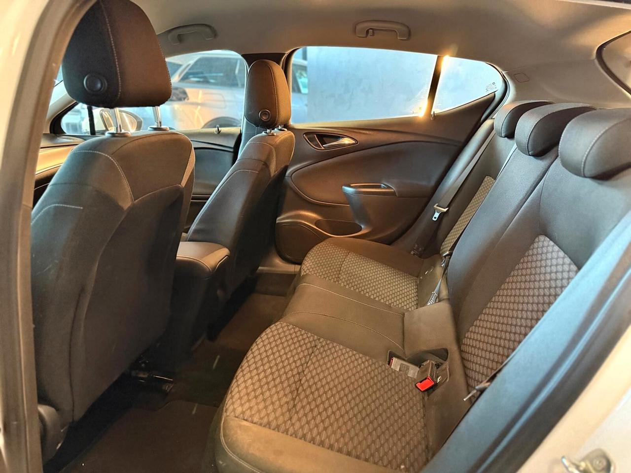 Opel Astra 1.6 CDTi 110CV Start&Stop 5 porte Business