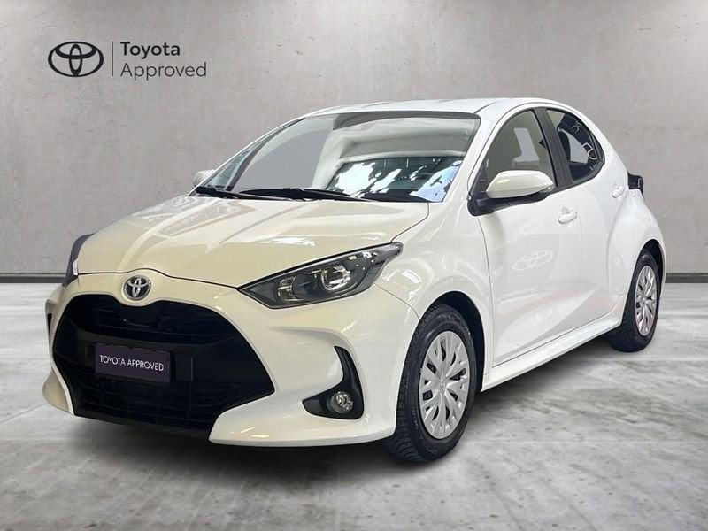 Toyota Yaris Hybrid Active MY22