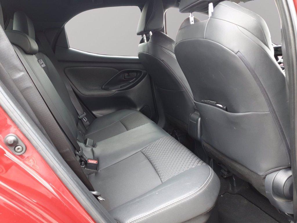 TOYOTA Yaris 1.5h style del 2021