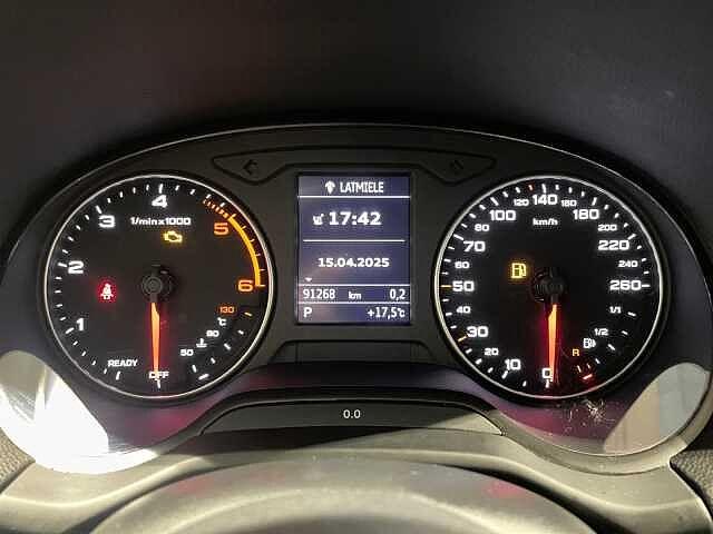 Audi Q2 1.6TDI 115CV S-tronic Business - NEOPATENTATI