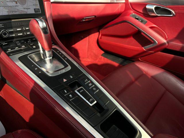 PORSCHE 718 Spyder 2.5 S