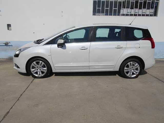 Peugeot 5008 2.0 HDi 163CV aut. Active