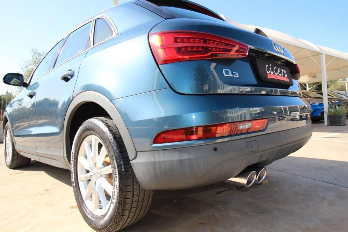 Audi Q3 2.0 TDI 150 CV Business 6 marce | 2016