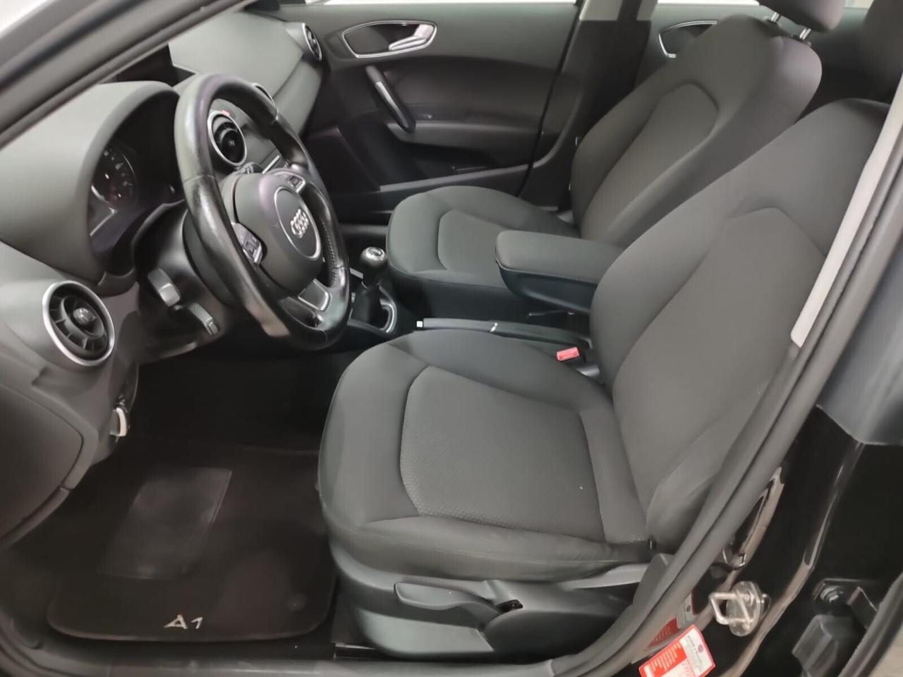 Audi A1 SPB 1.6 TDI 116 CV ( BICOLORE) SUPER PREZZ