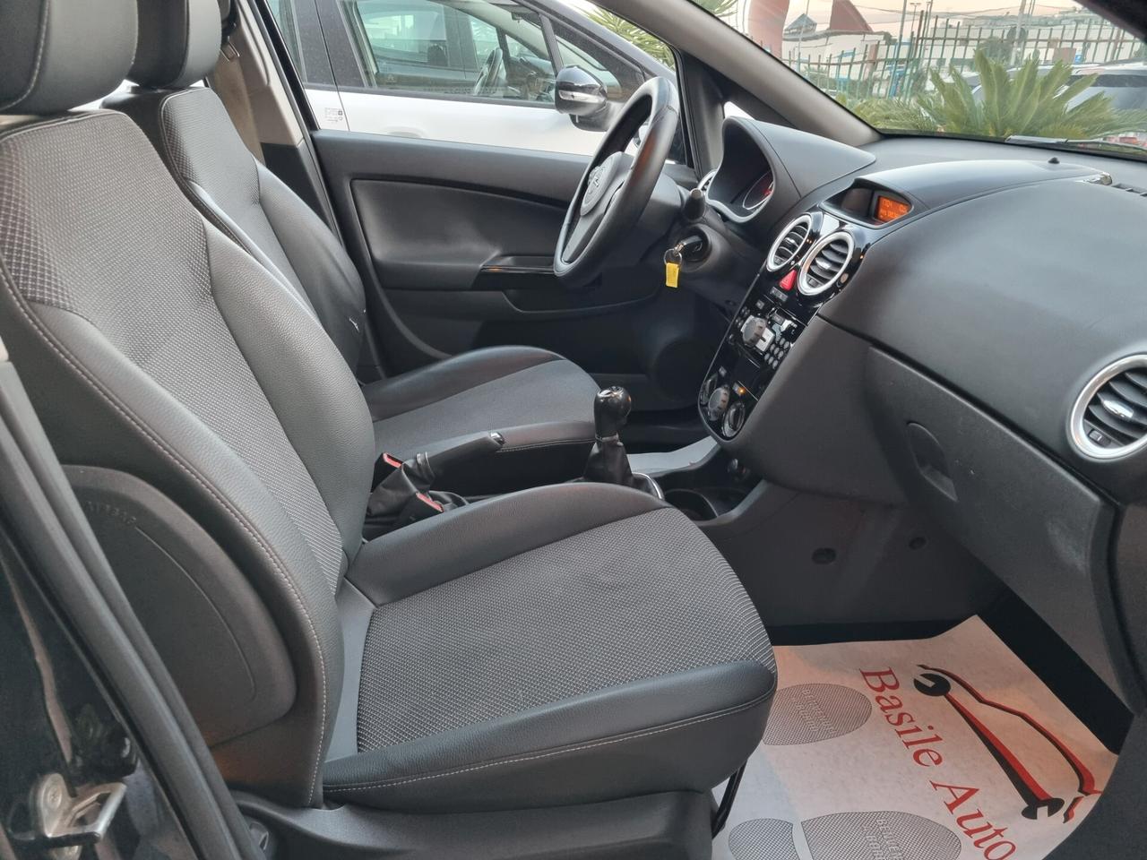 Opel Corsa 1.2 5 porte Enjoy