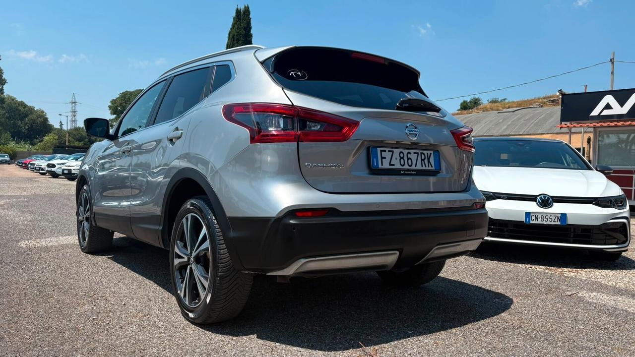 Nissan Qashqai 1.3 DIG-T 140 CV Tekna