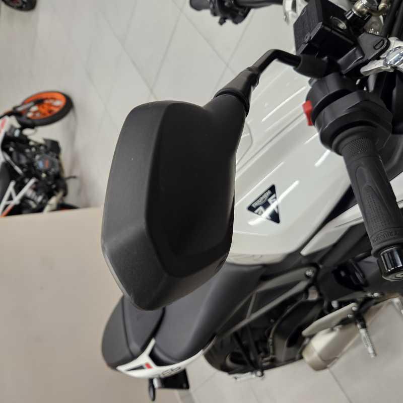Triumph Street Triple 765 R - 2024