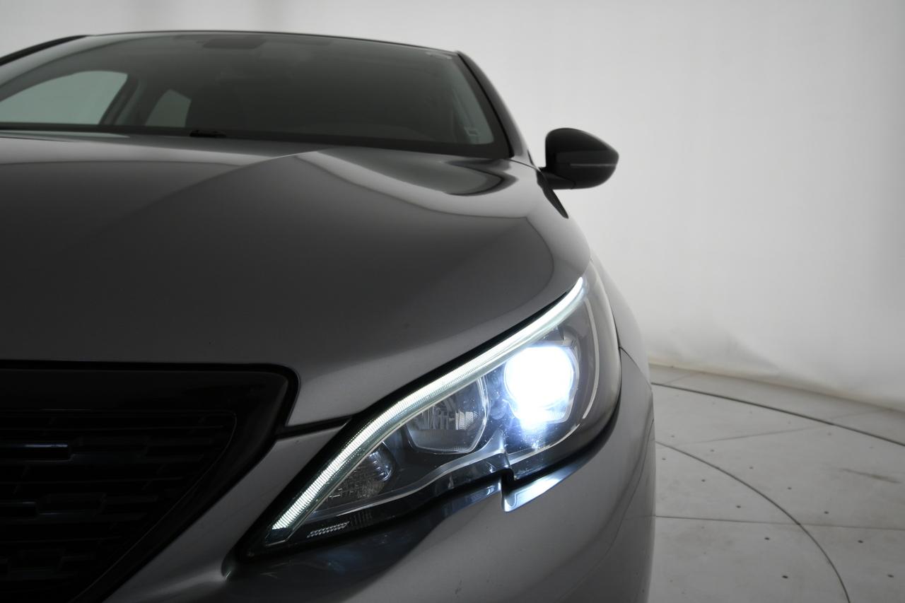 PEUGEOT 308 5p 1.5 bluehdi Business s&s 130cv NEOPATENTATI+APP CONNECT