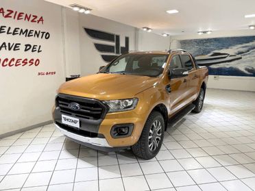 Ford Ranger 3.2 tdci double cab Wildtrak 200cv auto Autocarro 5 posti