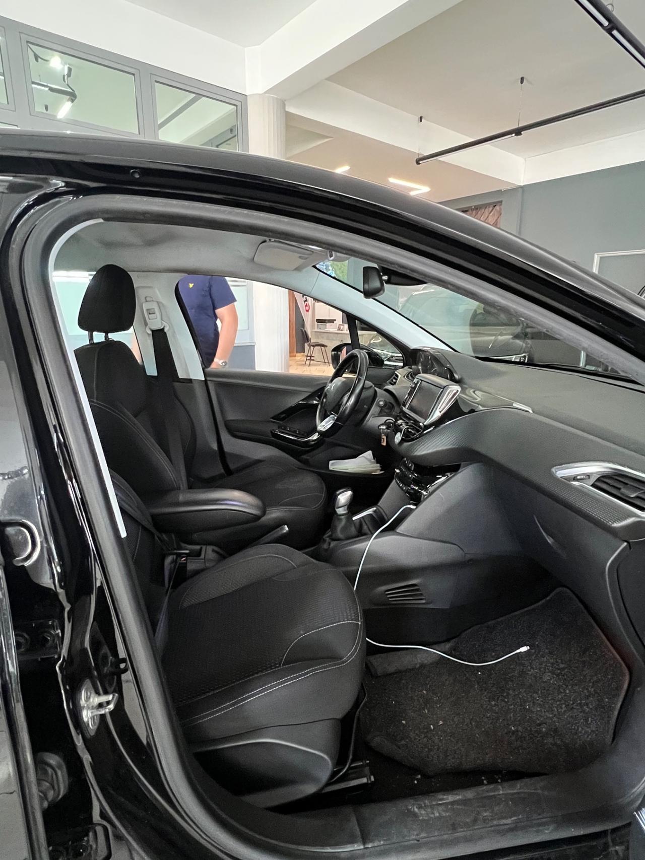 Peugeot 208 BlueHDi 100 Stop&Start 5 porte Allure