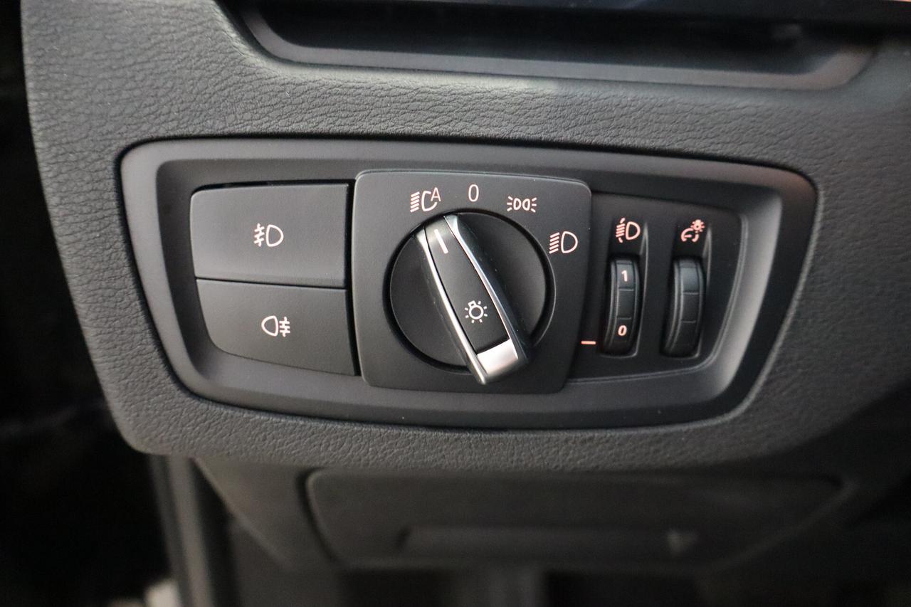 BMW X1 18d xDRIVE ADVANTAGE STEPTRONIC