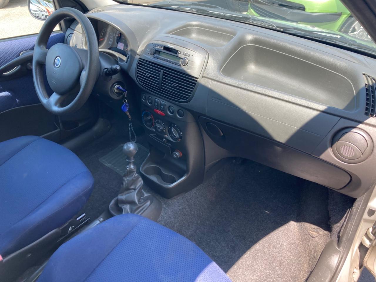 FIAT PUNTO 1.2 BENZINA 5 PORTE (KM 70.697)