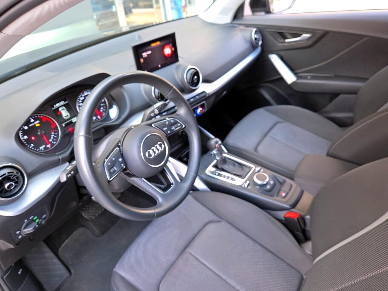 Audi Q2 30 TDI S tronic Admired TELECAMERA