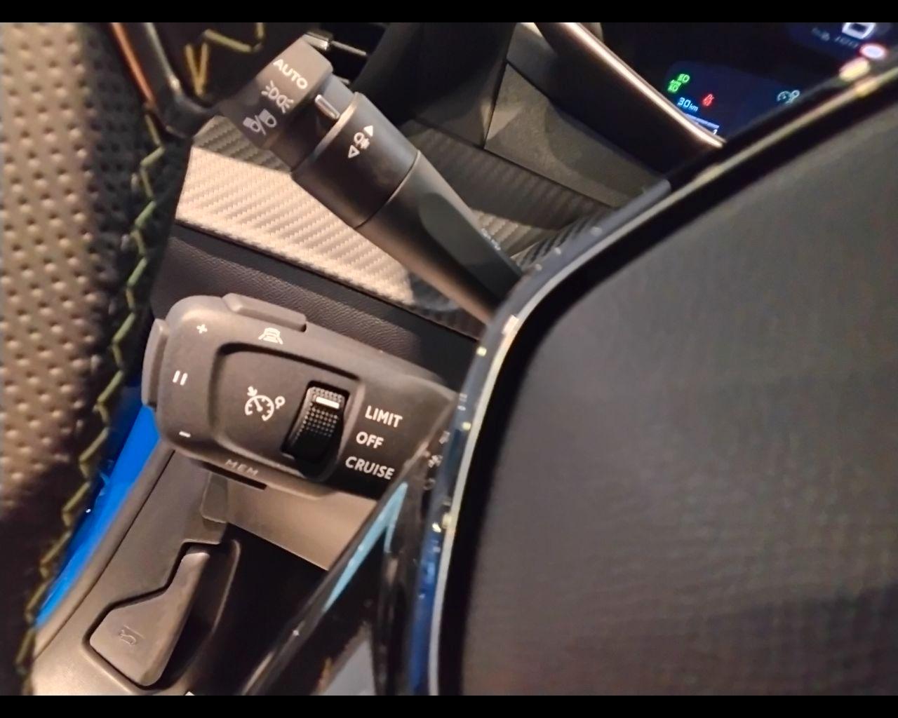 PEUGEOT 208 2ª serie - 208 PureTech 100 Stop&Start 5 porte Allure