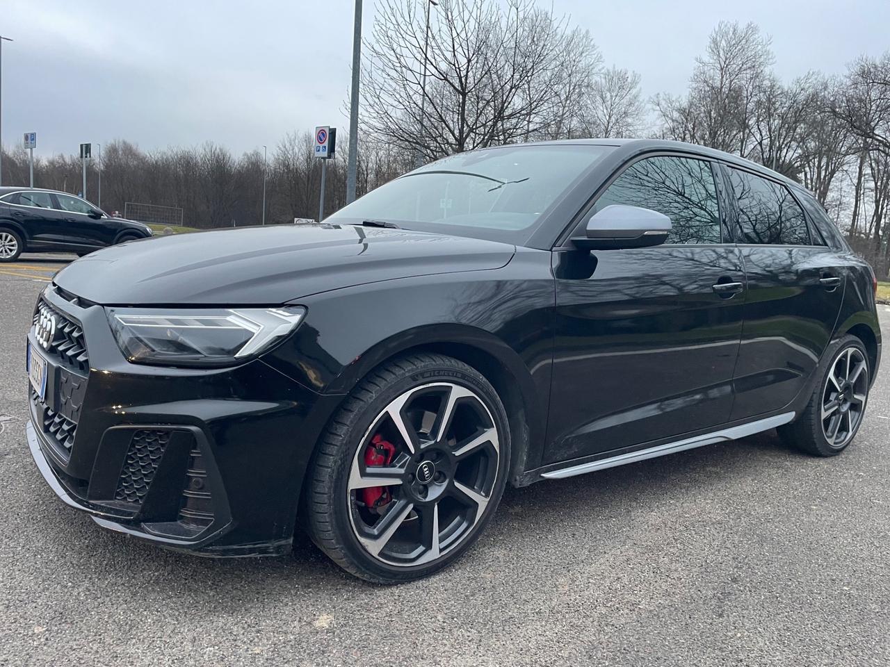 Audi A1 SPB 40 TFSI S tronic line*Automati*Navi*