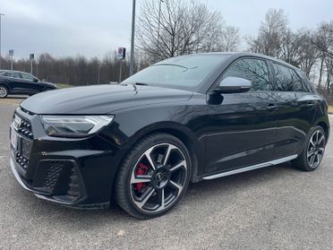Audi A1 SPB 40 TFSI S tronic line*Automati*Navi*