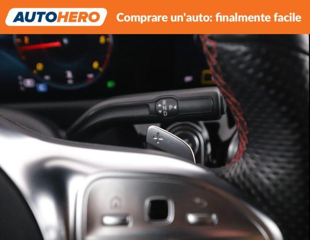 MERCEDES-BENZ A 180 d Automatic Premium