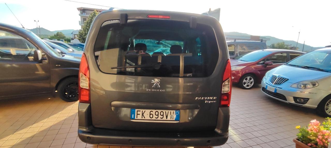 Peugeot Partner Tepee BlueHDi 75 Active