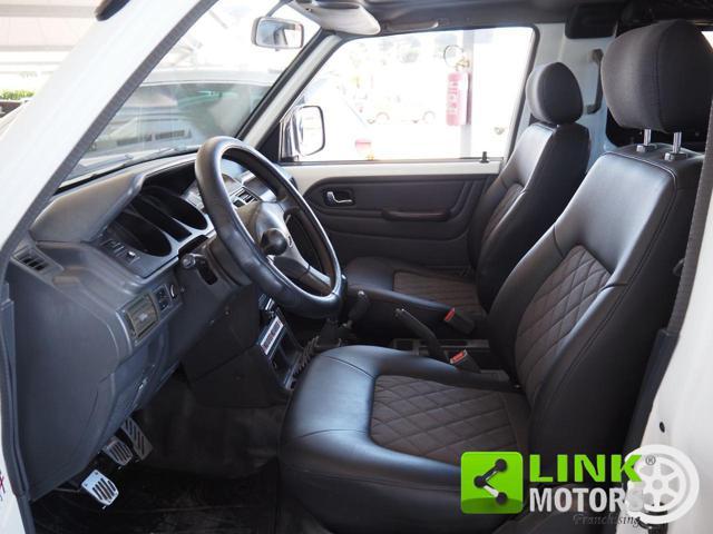 MITSUBISHI Pajero 2.5 TDI Canvas-top GLS