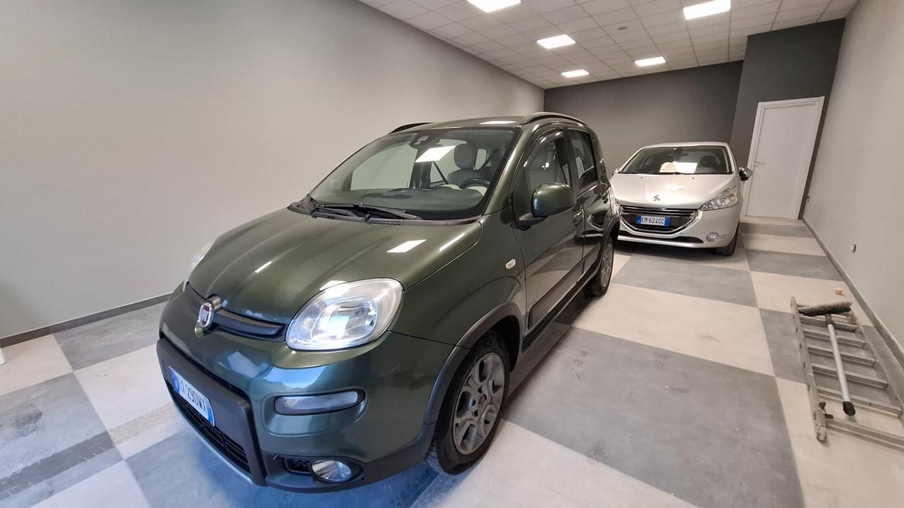 Fiat Panda 0.9 TwinAir Turbo Natural Power Trekking