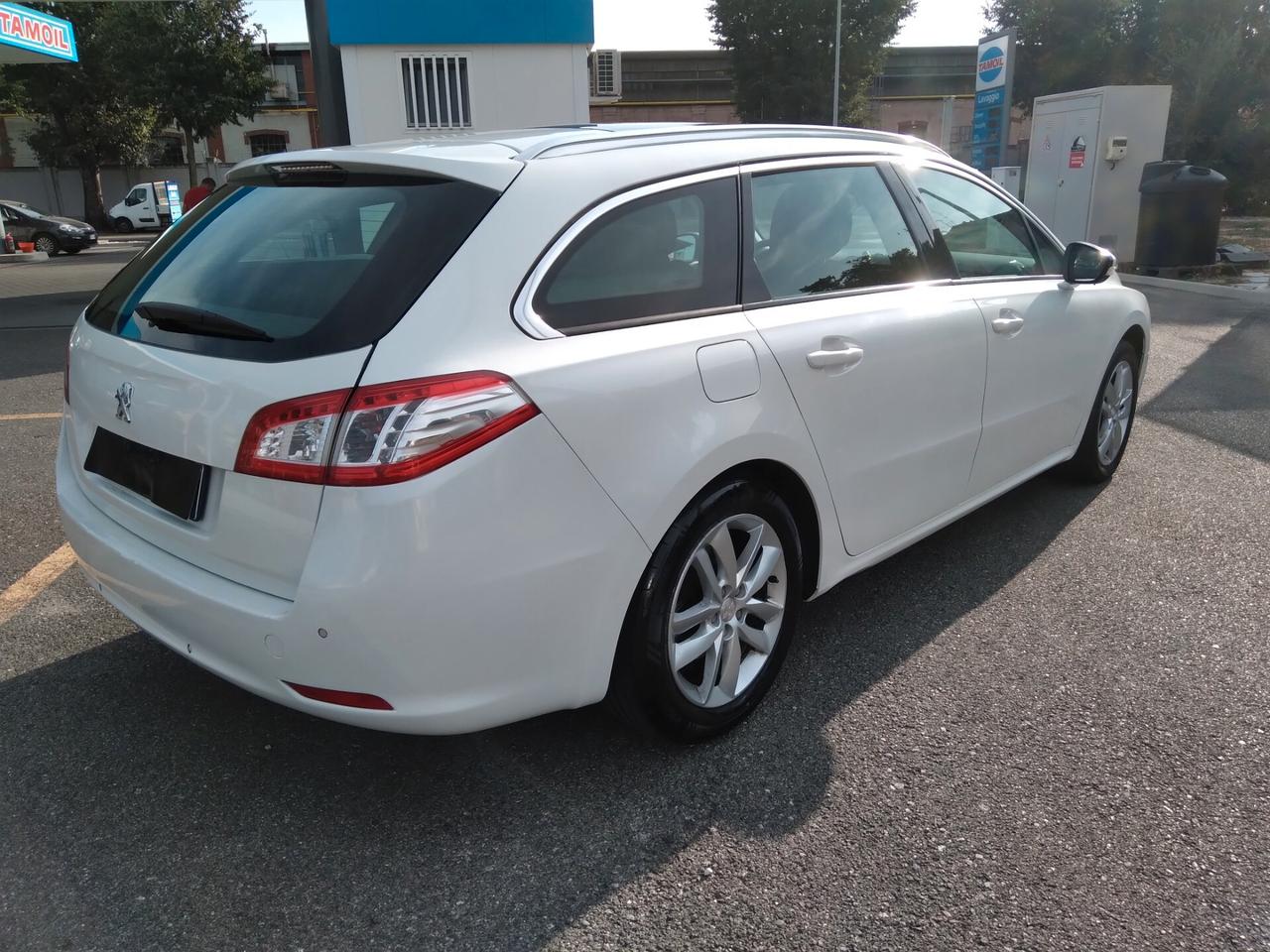 Peugeot 508 2.0 HDi 140CV SW Ciel Allure x neopatentati