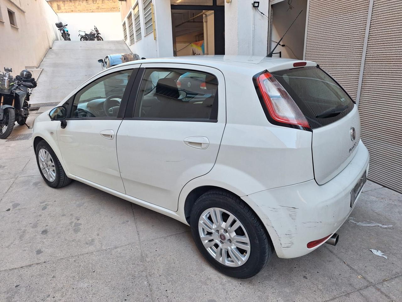 Fiat Punto 1.3 MJT II S&S 85 CV 5 porte ECO Lounge