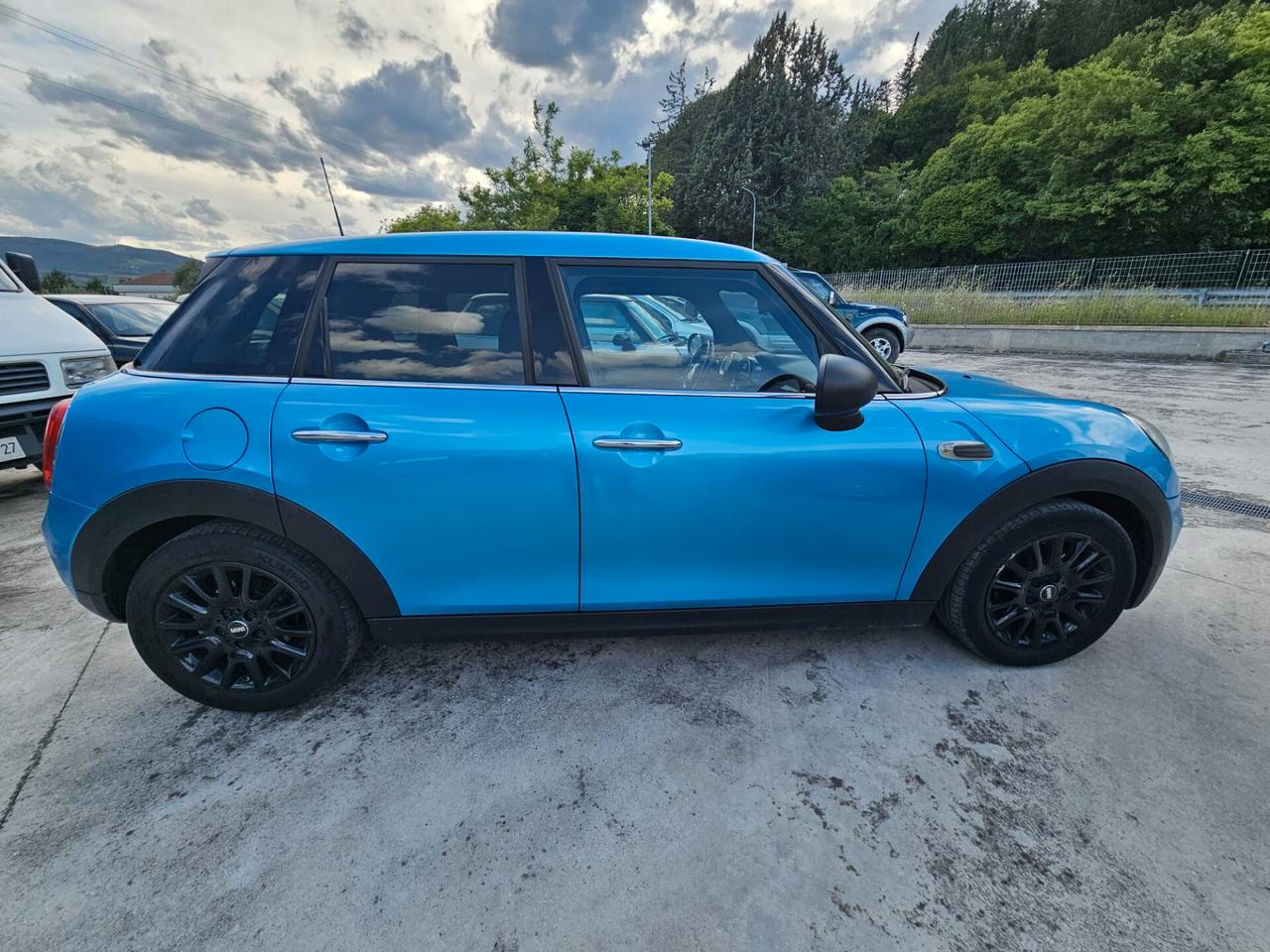 Mini 1.5 One D Business XL