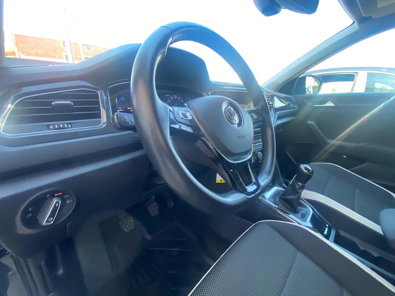 Volkswagen T-Roc 1.6 TDI SCR Advanced BlueMotion Technology 116cv