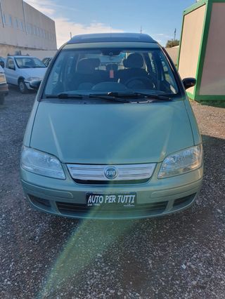 Fiat Idea 1.3 Multijet con tetto apribile