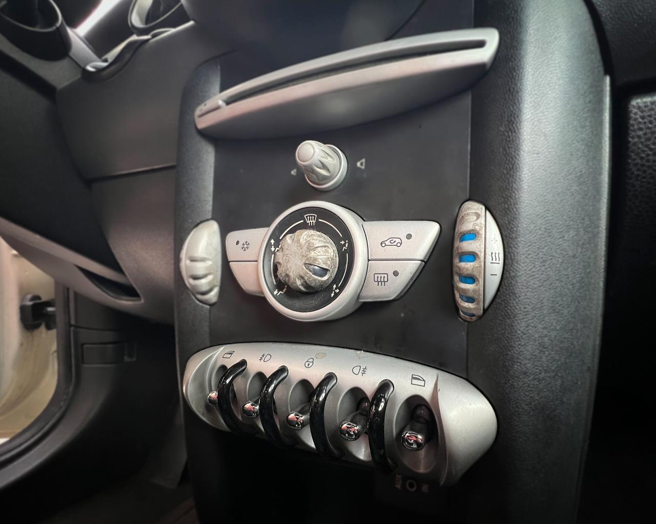 Mini 1.6 16V Cooper D