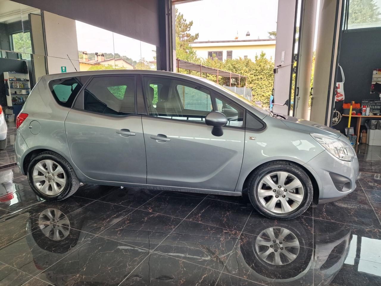 Opel Meriva 1.3 CDTI 95CV ecoFLEX Cosmo