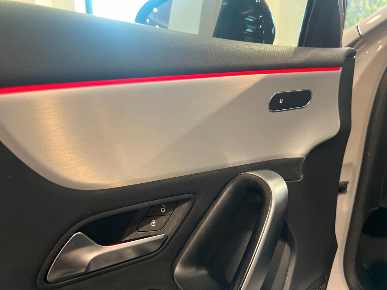 Mercedes-benz A 200d Automatic AMG Line Premium TETTO